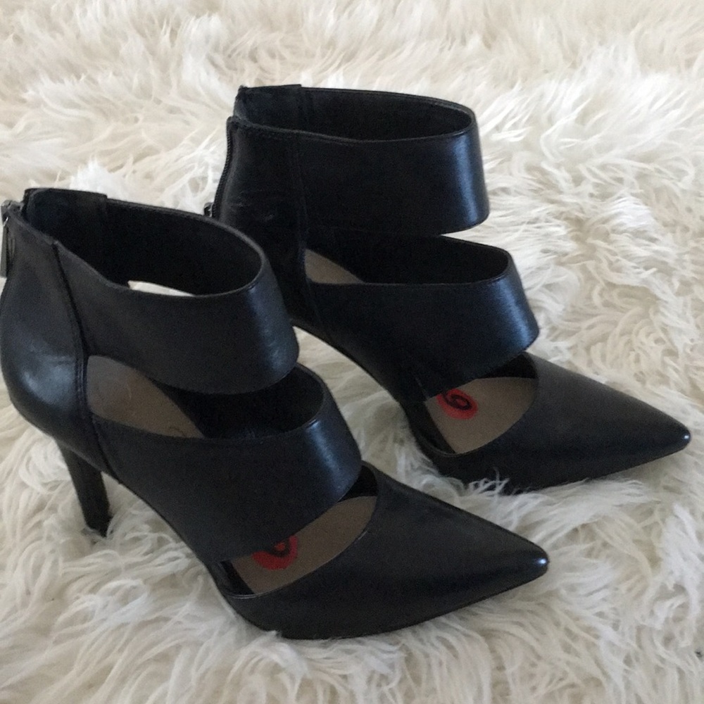 Jessica Simpson Pumps Size 6 never worn - Picture 2 of 3